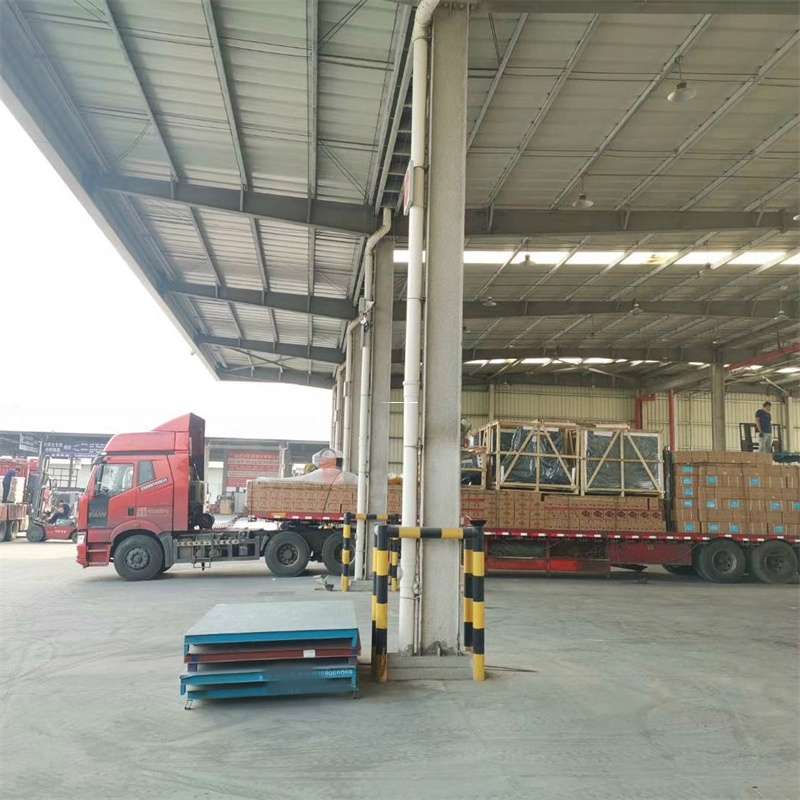 内蒙古锡林郭勒盟东乌珠穆沁旗至新疆图木舒克物流专线一站式服务，高效便捷运输体验