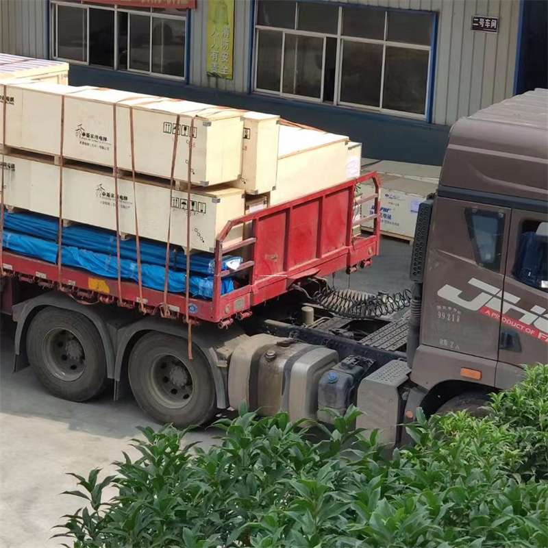 内蒙古锡林郭勒盟东乌珠穆沁旗至新疆阿勒泰福海县物流专线，一站式服务，让您的货物畅行无忧