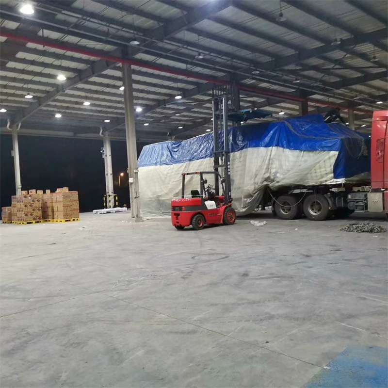 内蒙古锡林郭勒盟东乌珠穆沁旗到新疆塔城裕民县物流公司内蒙古锡林郭勒盟东乌珠穆沁旗至新疆塔城裕民县物流专线往返运输