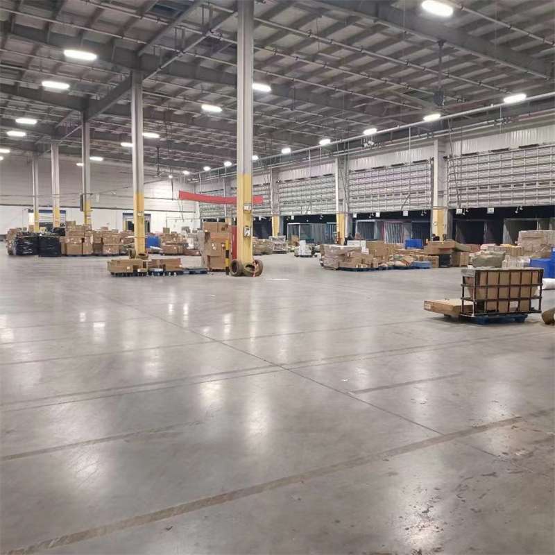 内蒙古锡林郭勒盟东乌珠穆沁旗《上海到新疆塔城塔城物流专线一站式物流服务》